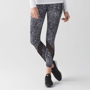 lululemon Inspire Tight II splatter white black size 4